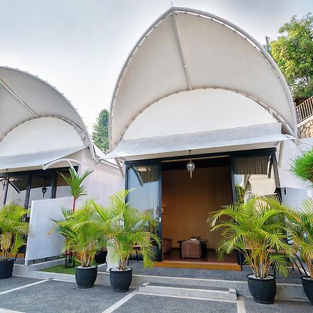 The Valley Resort Hotel Cimenyan Luaran gambar