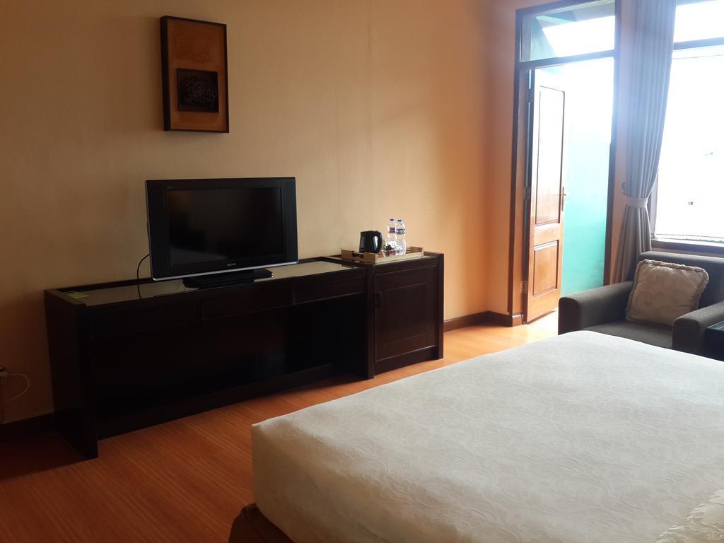 The Valley Resort Hotel Cimenyan Luaran gambar
