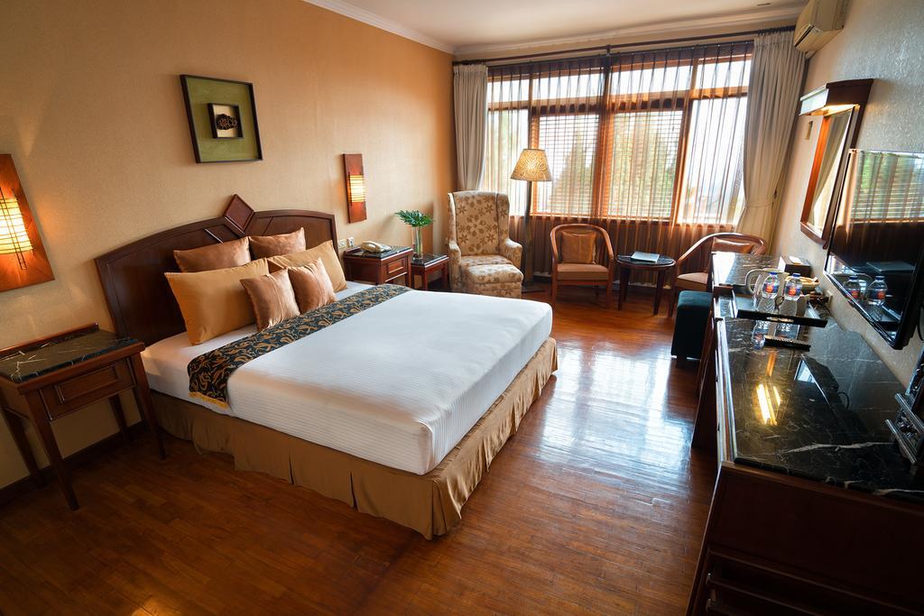 The Valley Resort Hotel Cimenyan Luaran gambar